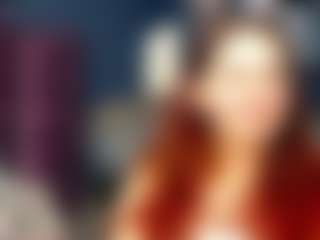 Live cam show with Iris - Red Hair on Camming Site