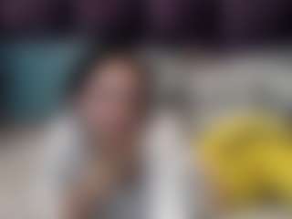 Iris's Live Sex Cam Show