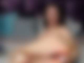 Iris's Live Sex Cam Show