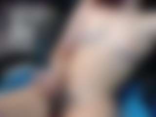 Iris's Live Sex Cam Show