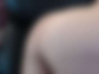 Iris's Live Sex Cam Show
