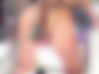 Live cam show with lasophia - Average on CamwithHer