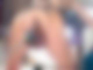 Live cam show with Lasophia - Smoking on Camsoda
