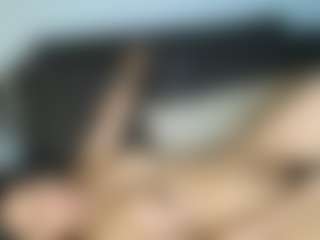 Paola's Live Sex Cam Show