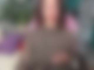 christinalovely MILF webcam performer live streaming