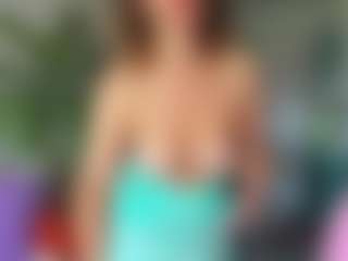 Live cam show with christinalovely - Mature on Camsoda