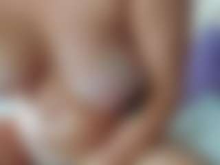 Live cam show with christinalovely - Mature on Camsoda