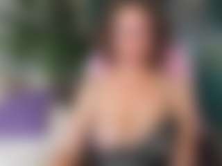 Live cam show with christinalovely - Amateur Mature on TeamSkeetLive