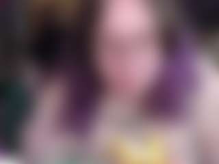Live cam show with jannetamazing - Facial Piercings on makecum.org