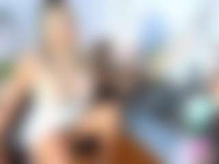 Live cam show with Alix Long - Middle Aged on Sex Cam Show