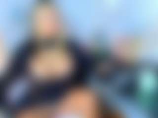 Live cam show with Alix Long - Tittyfuck on CamwithHer