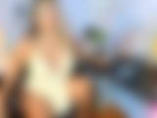 Live cam show with Alix Long - Bedroom Mature on 1on1-livenow