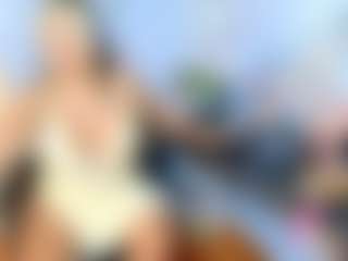 Live cam show with Alix Long - Latina Mature on friskycurves.com | colombia