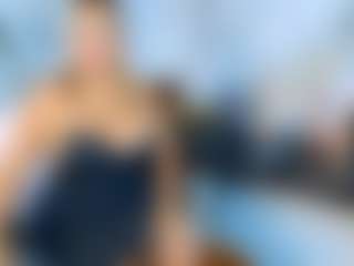 Alix Long MILF webcam performer live streaming