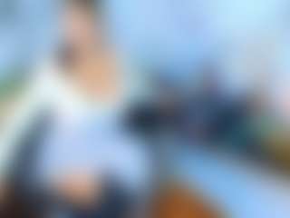 Alix Long MILF webcam performer live streaming