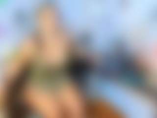 Alix Long MILF webcam performer live streaming