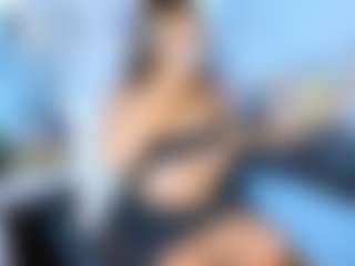 Alix Long MILF webcam performer live streaming
