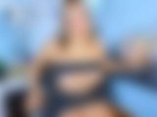 Live cam show with Alix Long - Latina Mature on madthumbs | colombia