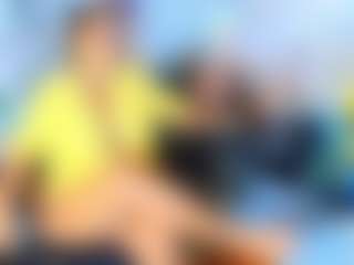 Live cam show with Alix Long - Middle Aged on Gym Cam Girls