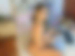 Alix Long MILF webcam performer live streaming