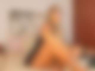 Live cam show with Alix Long - Bikini on testsause.com