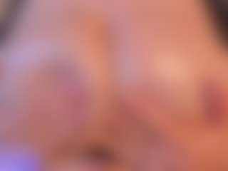 ALLASKA's Live Sex Cam Show