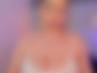 ALLASKA's Live Sex Cam Show