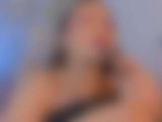 Live cam show with ALLASKA - Squirt on AdultVida.com