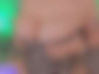 ALLASKA's Live Sex Cam Show