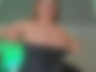 Live cam show with ALLASKA - Cum on madthumbs