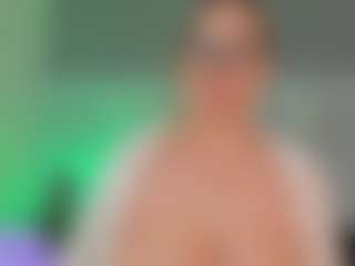 ALLASKA's Live Sex Cam Show
