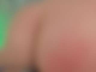 ALLASKA's Live Sex Cam Show