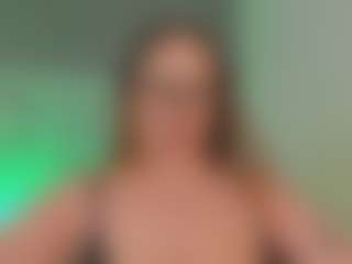 ALLASKA's Live Sex Cam Show