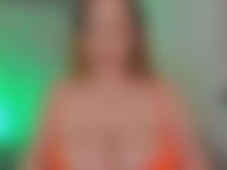 ALLASKA's Live Sex Cam Show