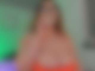 Live cam show with ALLASKA - Squirt Teen (18+) on Camsoda