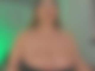 ALLASKA's Live Sex Cam Show