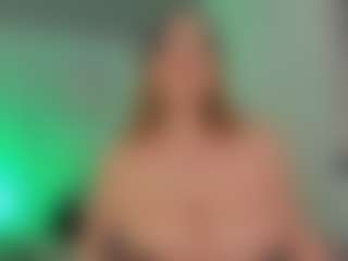 ALLASKA's Live Sex Cam Show