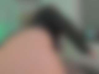 Live cam show with ALLASKA - Squirt Teen (18+) on CamClone