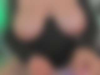 ALLASKA's Live Sex Cam Show