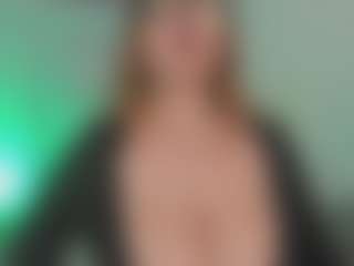 ALLASKA's Live Sex Cam Show