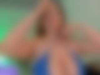 ALLASKA's Live Sex Cam Show