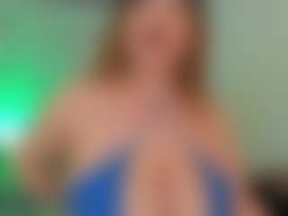 ALLASKA's Live Sex Cam Show