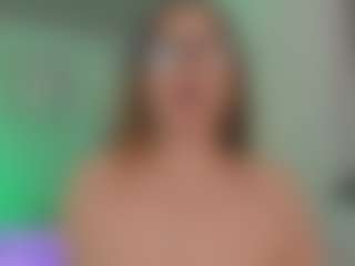 Live cam show with ALLASKA - Plug on Camsoda Late Night