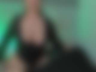 ALLASKA's Live Sex Cam Show