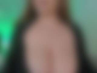 Live cam show with ALLASKA - Squirt Curvy on iamadamtest123.com