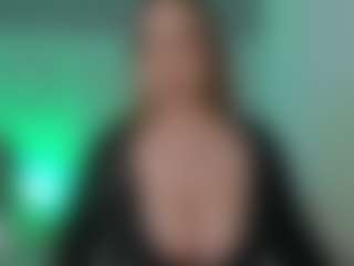 ALLASKA's Live Sex Cam Show
