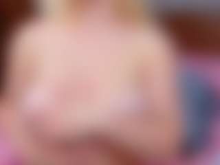 Live cam show with Cuteblondeme - Shaved Pussy on iamadamtest123.com