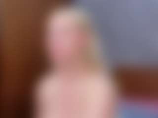 Cuteblondeme's Live Sex Cam Show