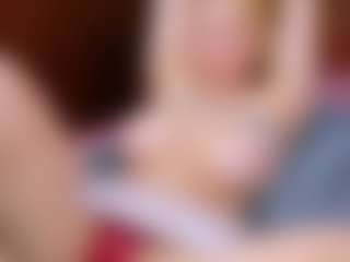 Cuteblondeme's Live Sex Cam Show