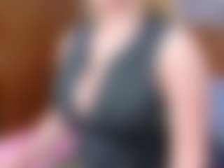 Cuteblondeme's Live Sex Cam Show